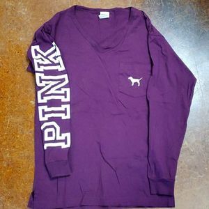 V neck PINK logo tee